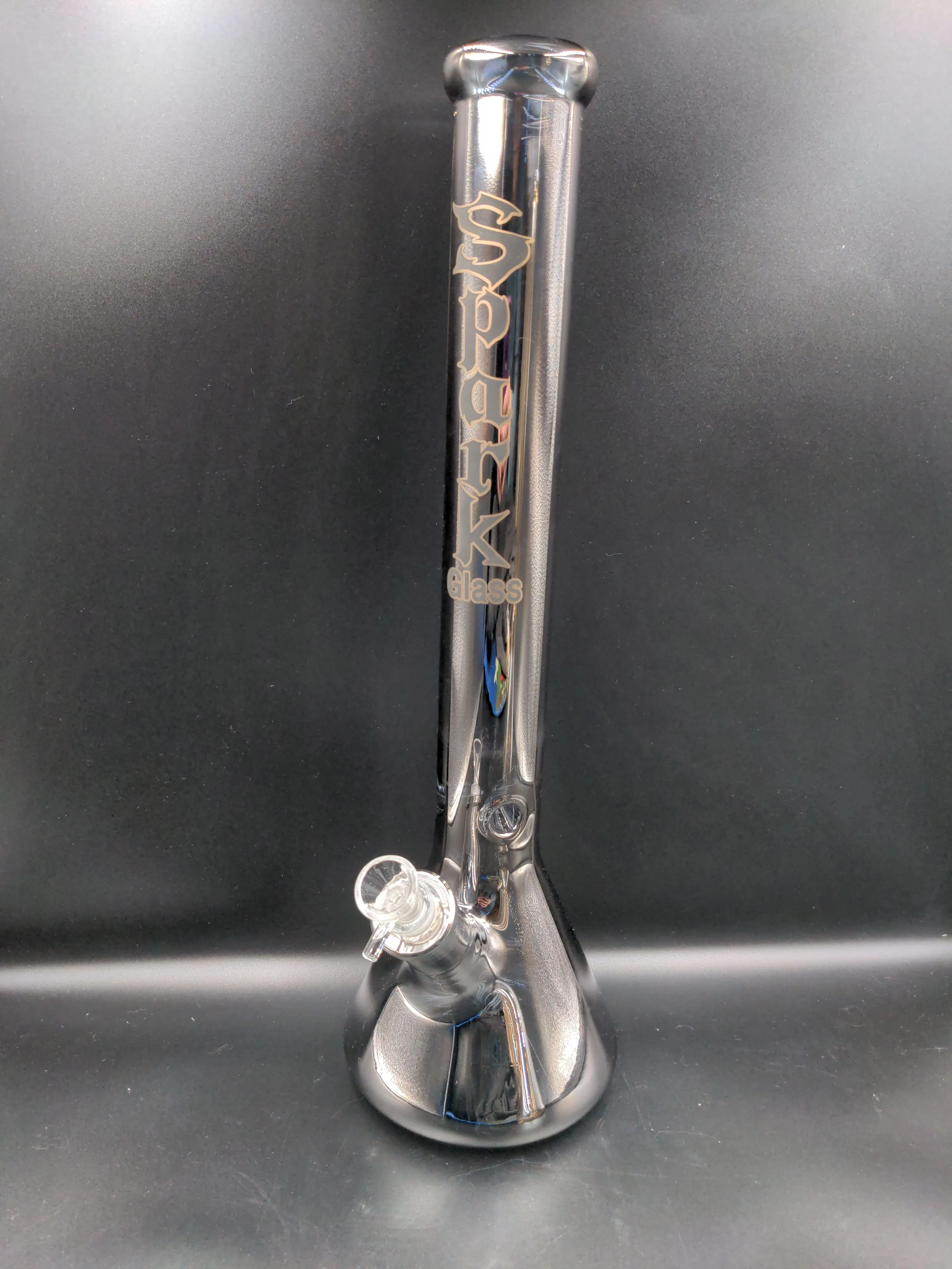 18 SPARK 7mm Metallic Tint Glass Bong