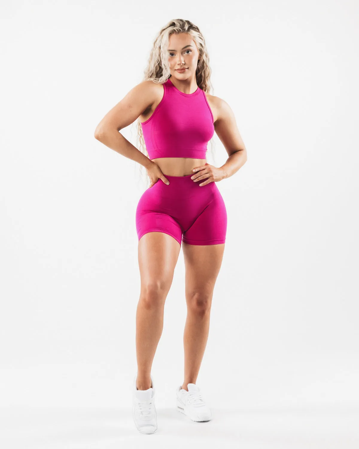 Amplify Short 4.5" - Magenta