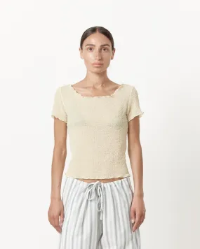 Crinkle Fresa Tee in Dune