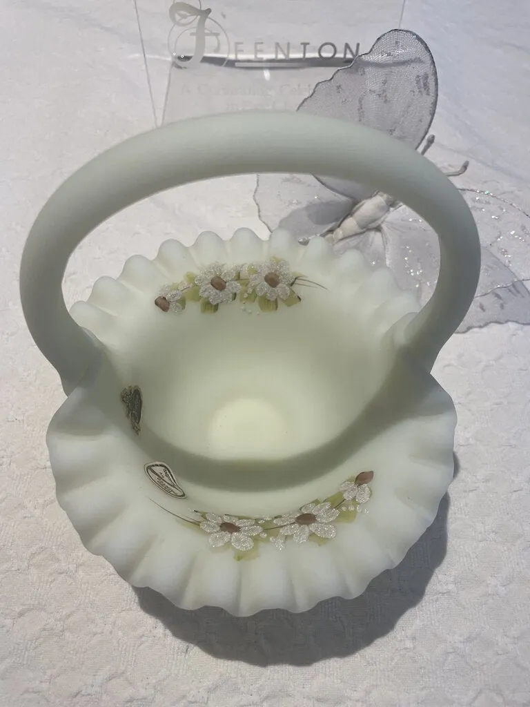 Fenton Vintage Satin Custard Uranium Daisies Ruffle Basket Hand Painted By Jeanne