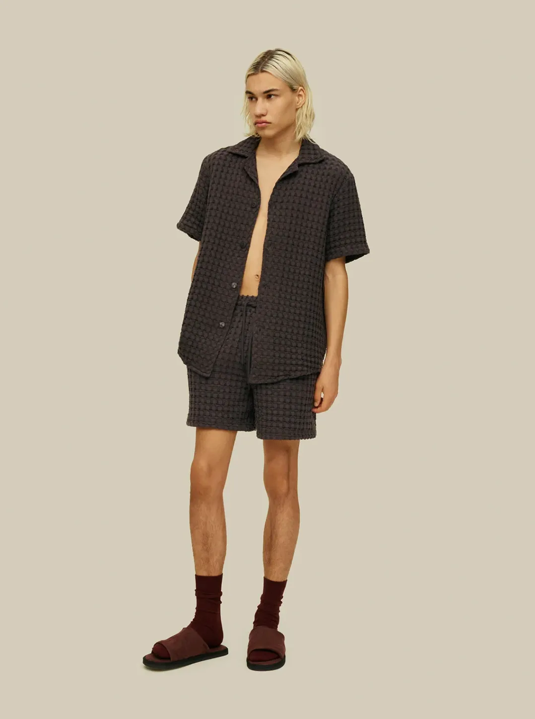 NEARLY BLACK CUBA WAFFLE SHIRT