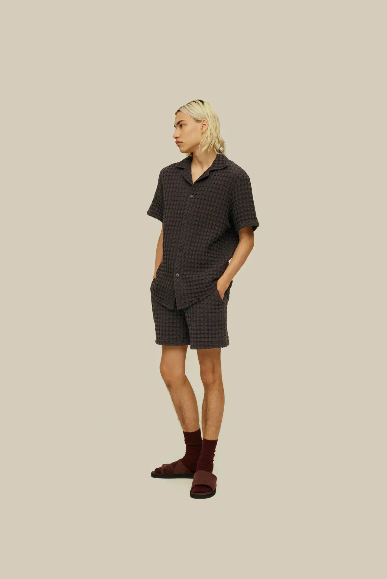 NEARLY BLACK CUBA WAFFLE SHIRT