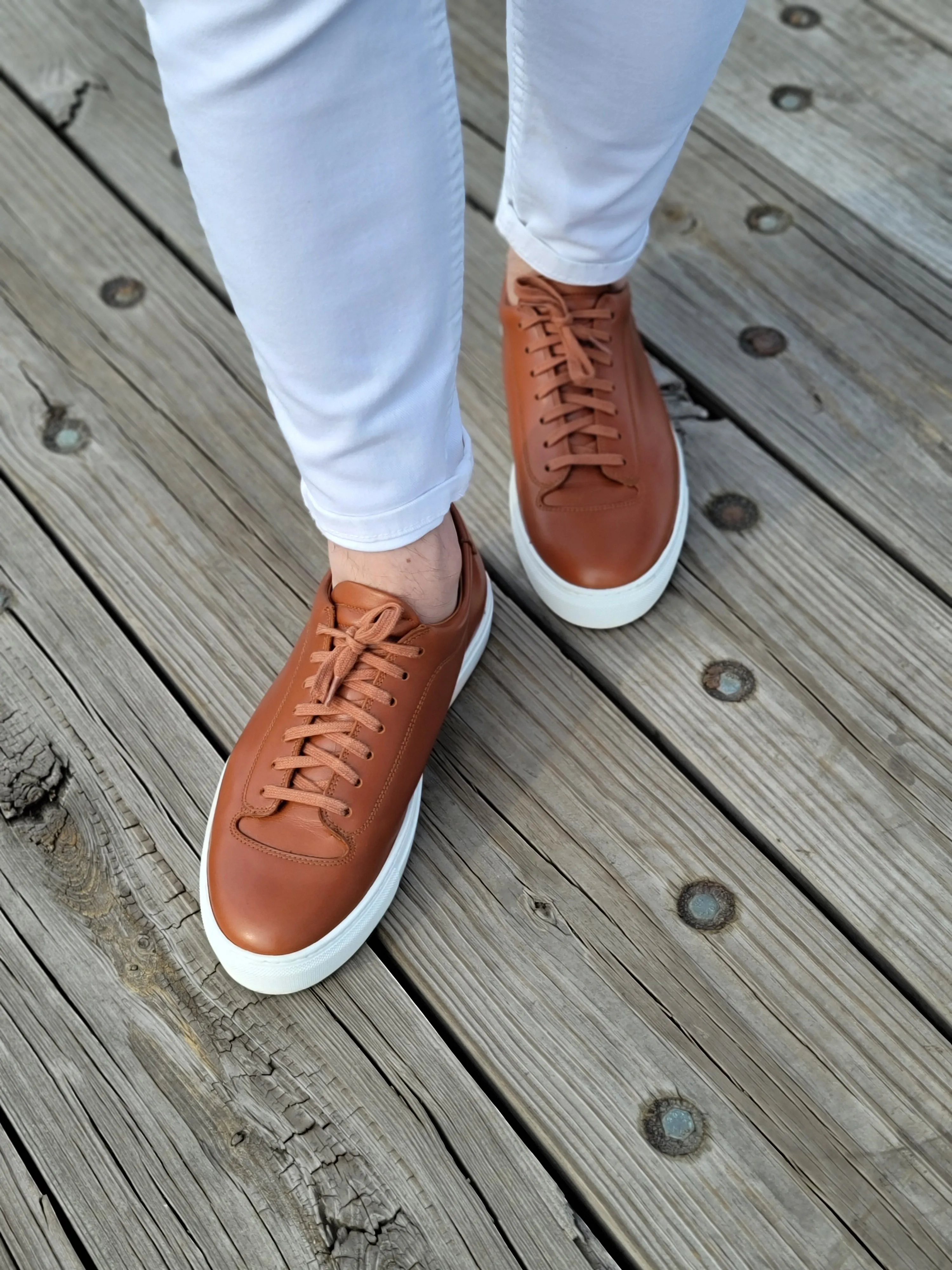 Olympia - Cedar Calf / White Sole