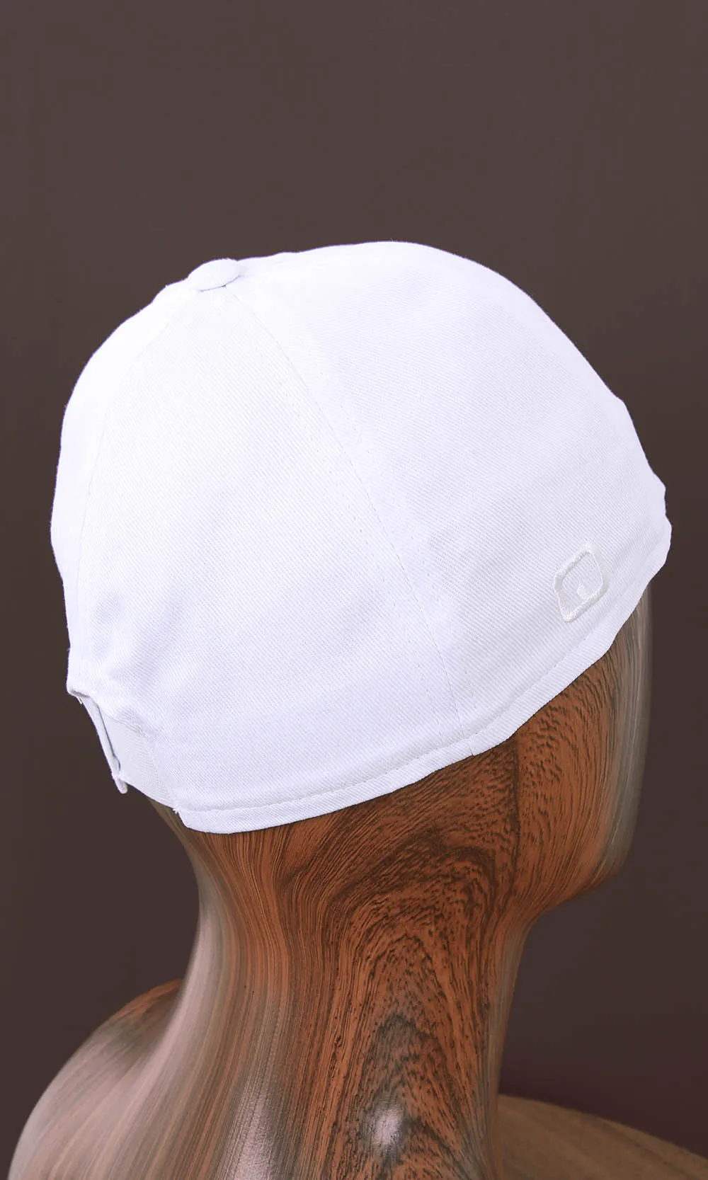 QL DockCap Hat in White