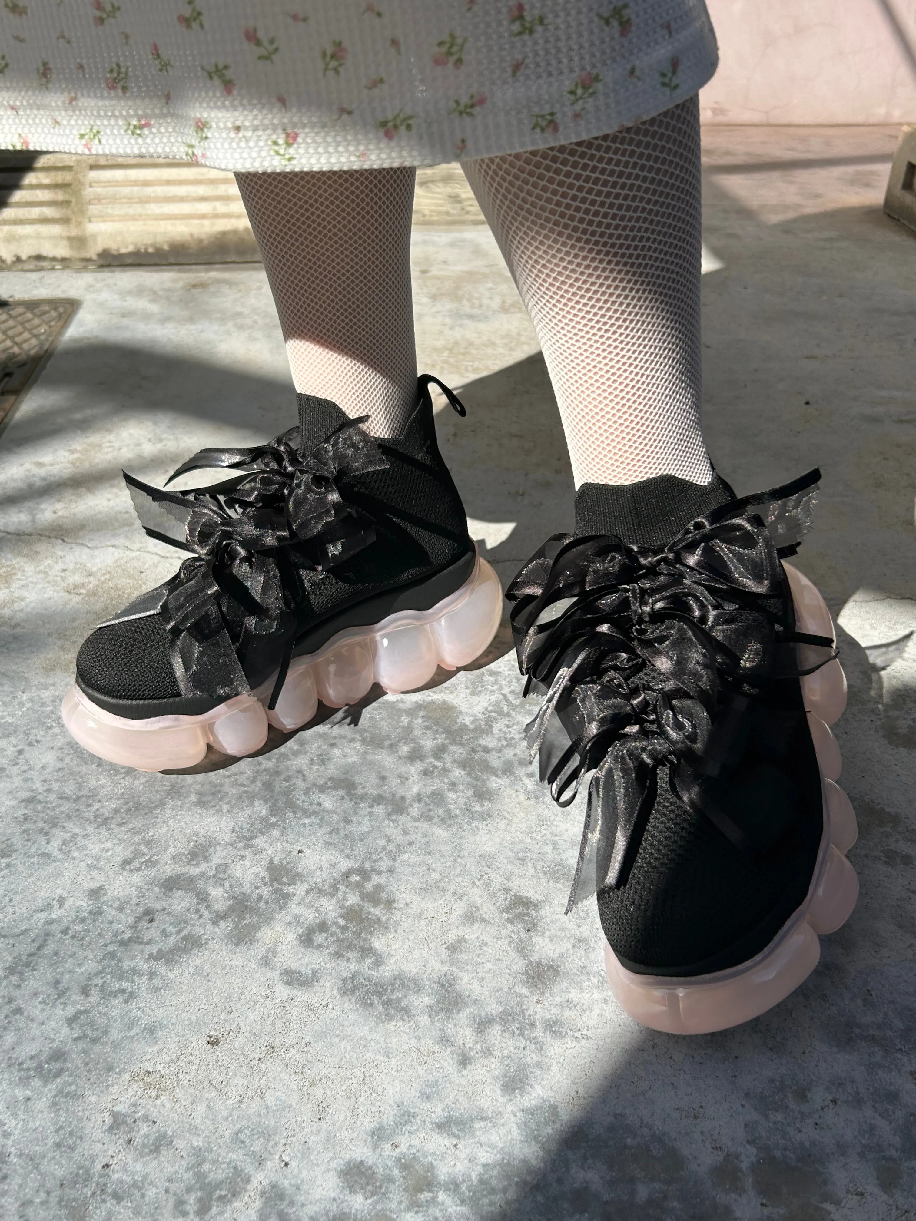 "Jewelry" High  Ribbon Shoes / Pink Black