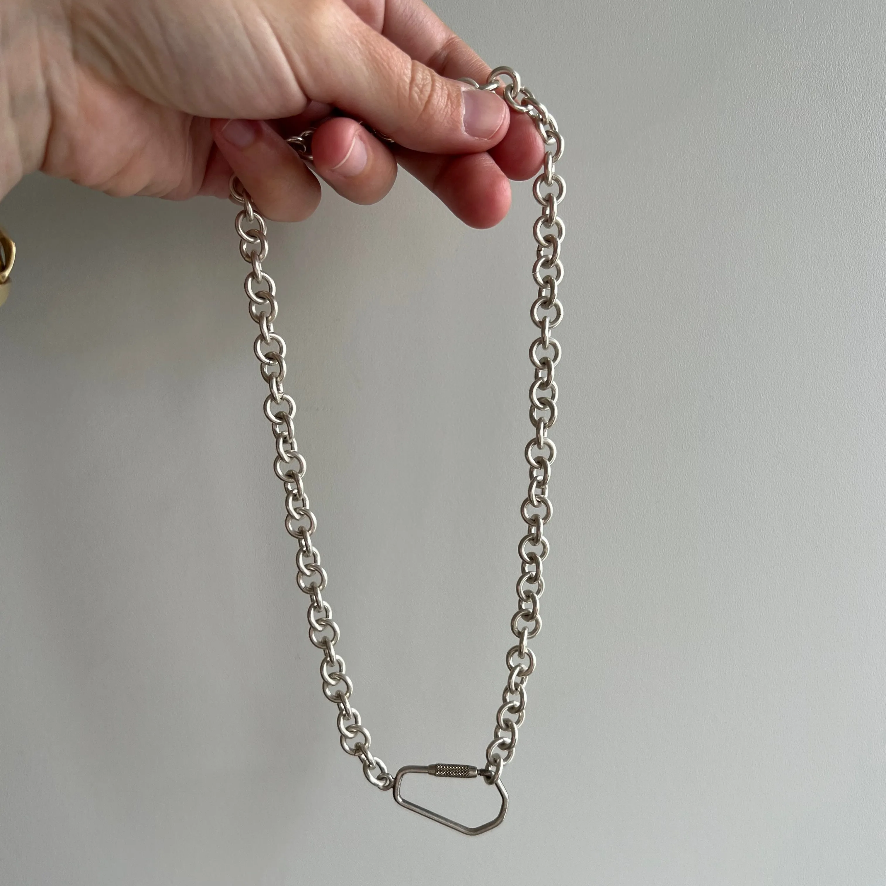 reimagined V I N T A G E // coffin connector / sterling silver rolo chain with carabiner pendant holder / up to 17,