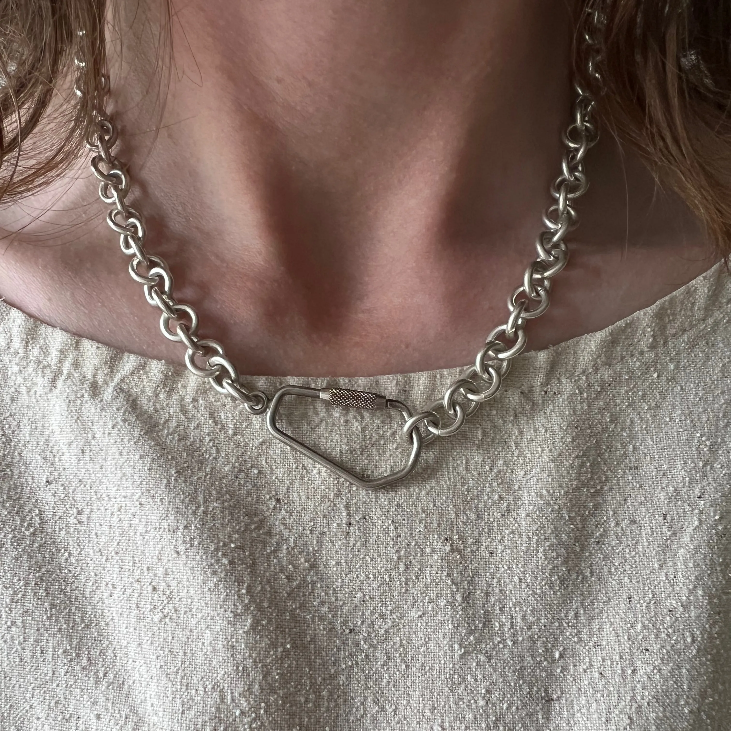 reimagined V I N T A G E // coffin connector / sterling silver rolo chain with carabiner pendant holder / up to 17,