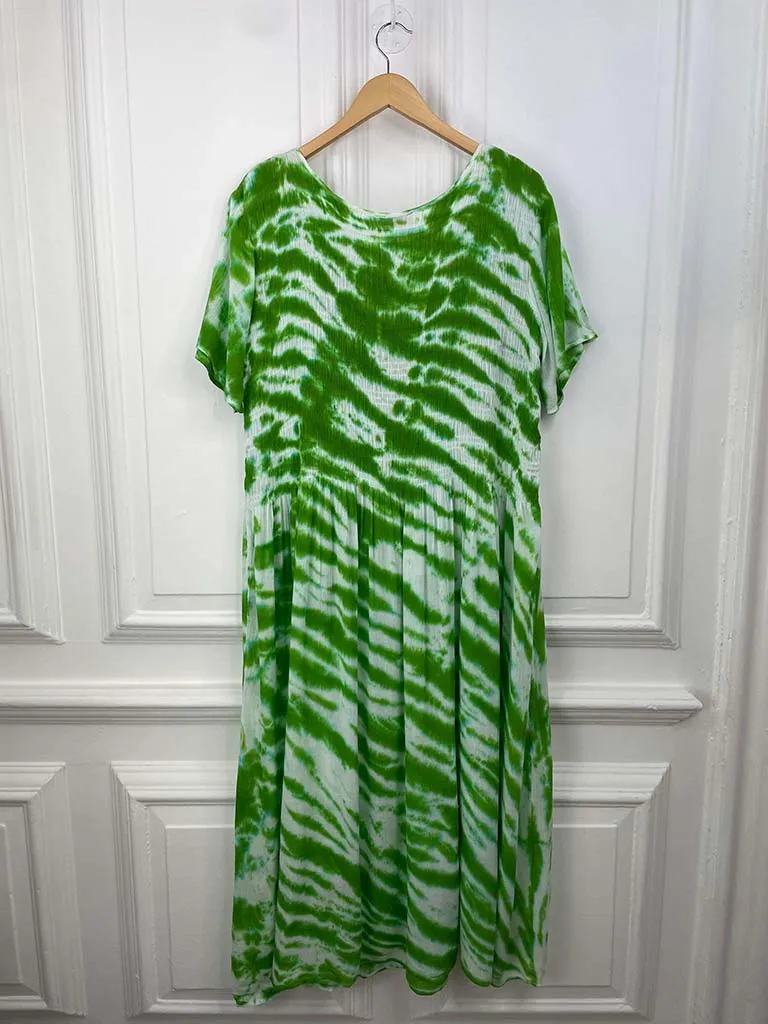 Tie Dye Shirred Midaxi Dress - Apple