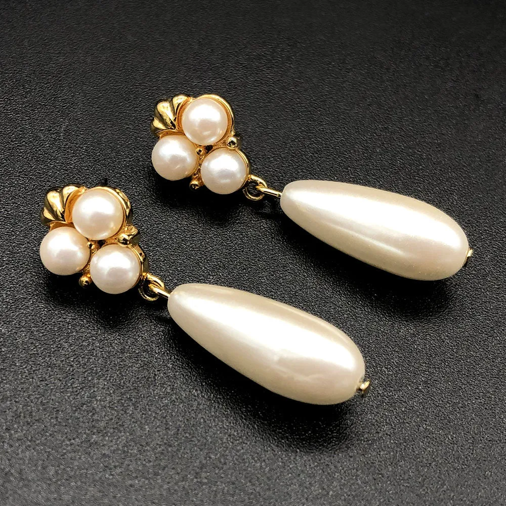 【USA輸入】ヴィンテージ パール ティアドロップ ピアス/Vintage Pearl Tear drop Post Earrings