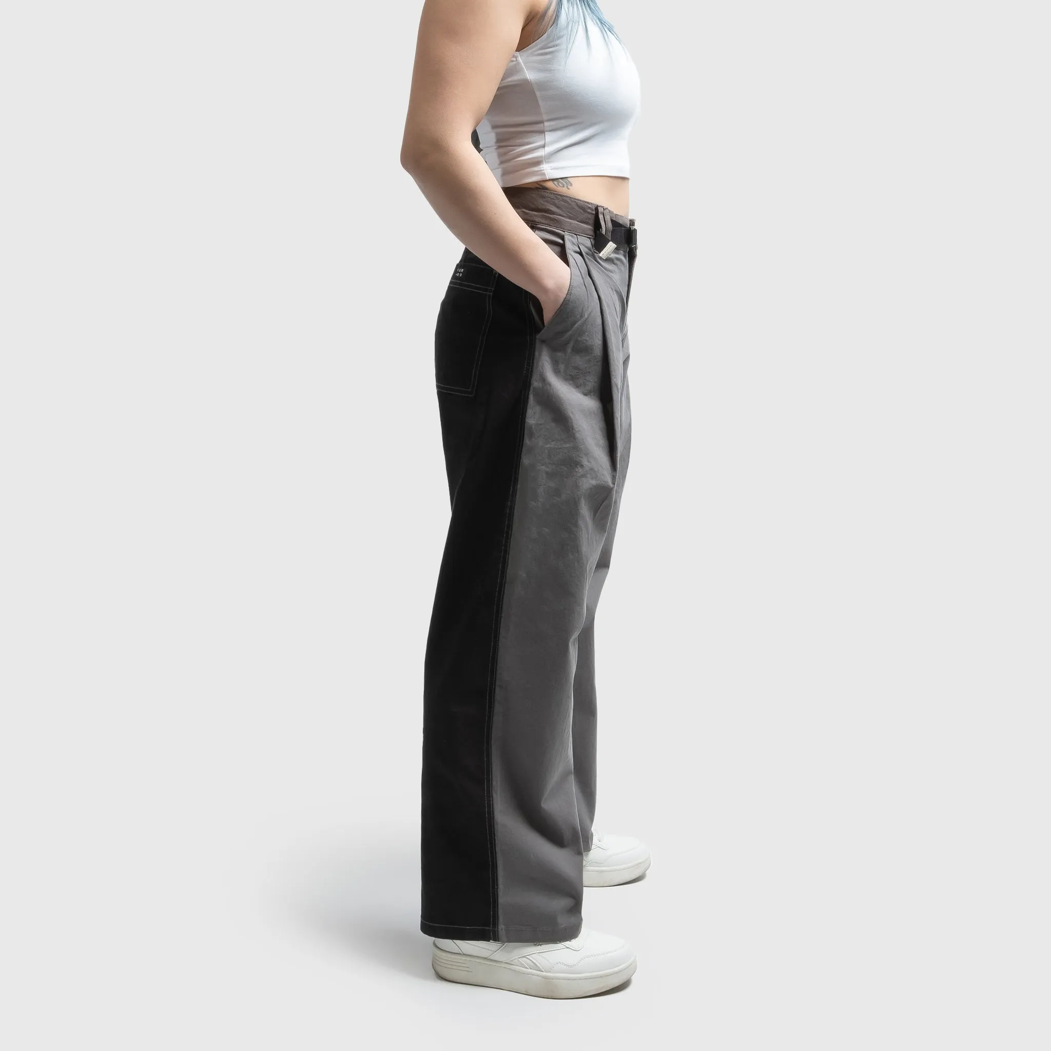 Wide Tuck Pants