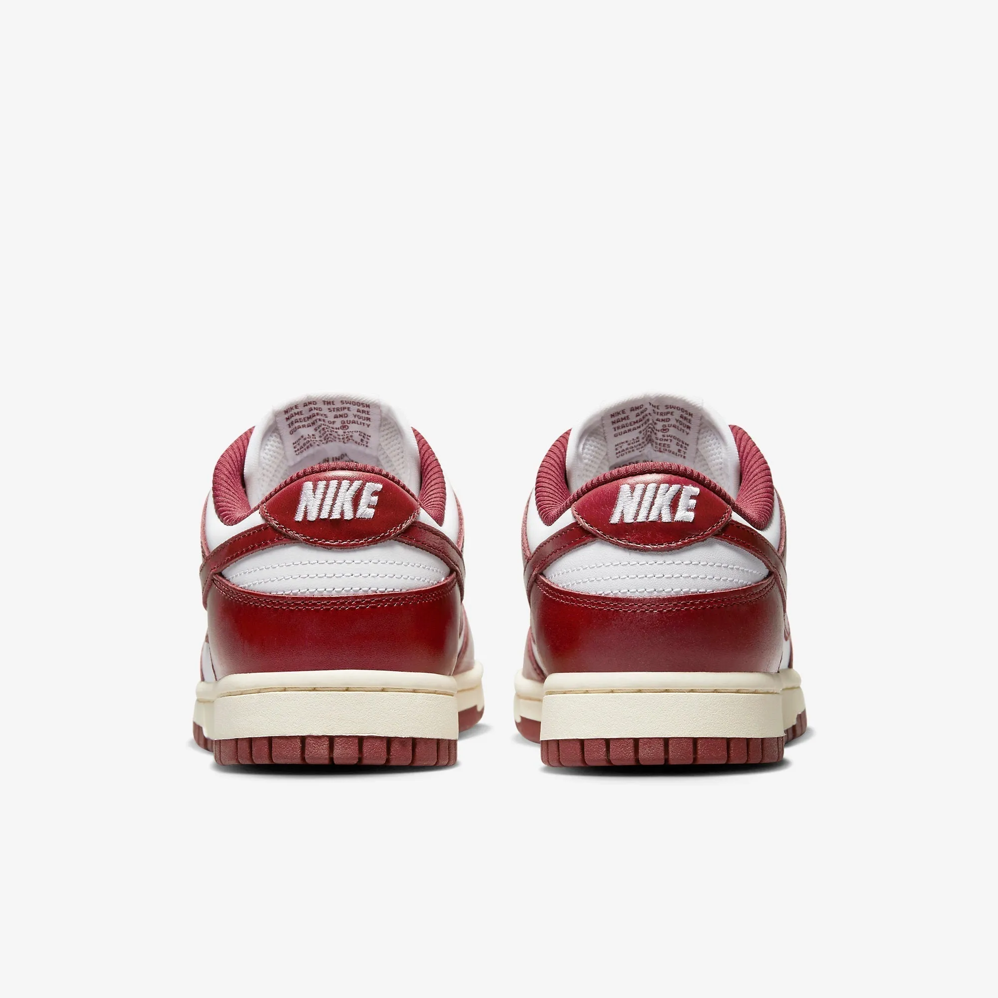 (Women's) Nike Dunk Low PRM 'Vintage Team Red' (2023) FJ4555-100