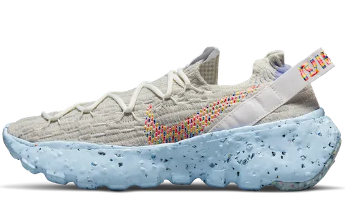 WOMEN'S NIKE SPACE HIPPIE 04